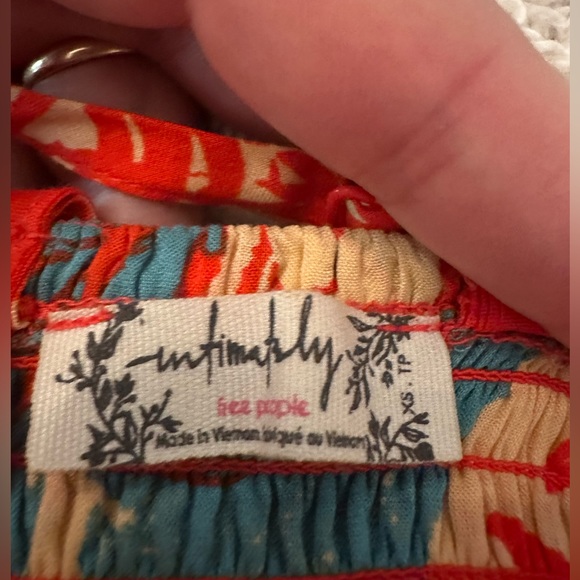 🌸💫Intimately Free People, Heat Wave Floral print dress in red combo. XS💫🌸 - Picture 6 of 6